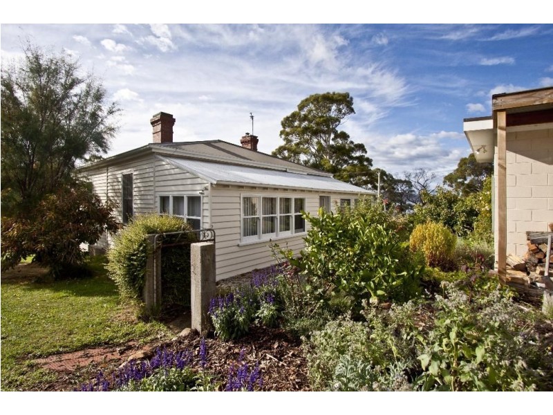 2/198 Lymington Road, Cygnet TAS 7112