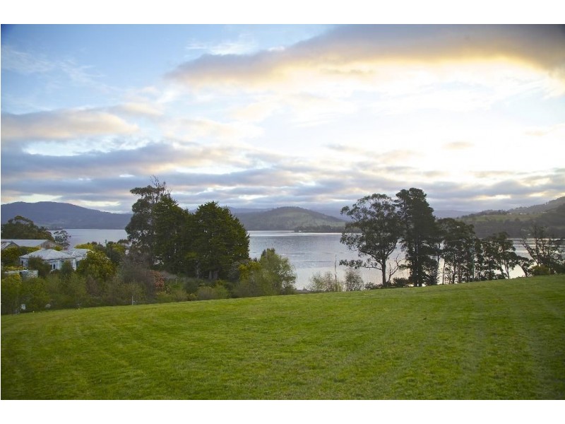 1332 Cygnet Coast Road, Wattle Grove TAS 7109