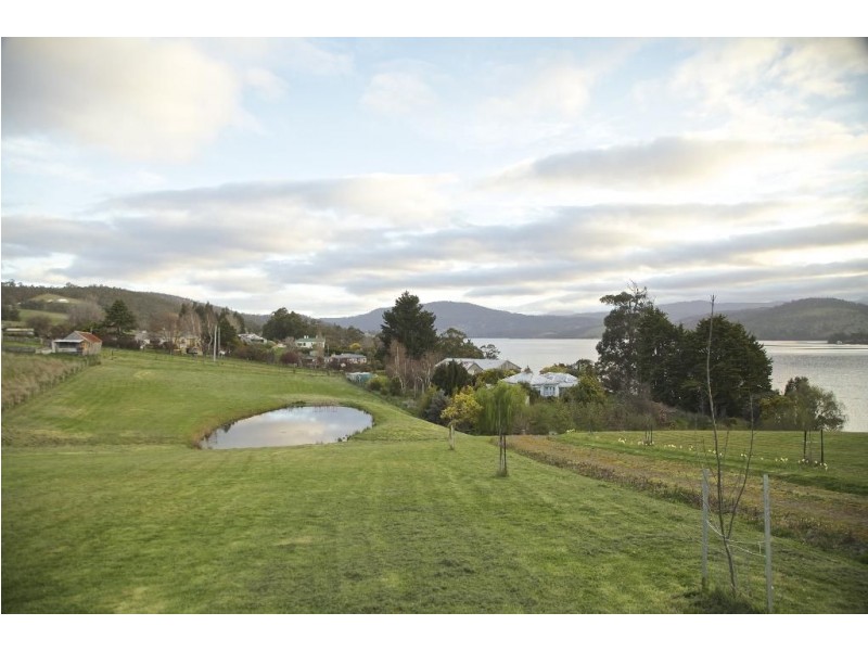 1332 Cygnet Coast Road, Wattle Grove TAS 7109