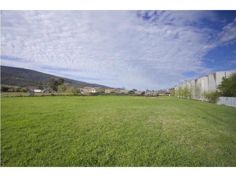 2/56 Main Street, Huonville TAS 7109