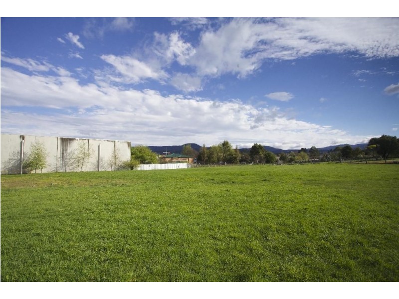 2/56 Main Street, Huonville TAS 7109