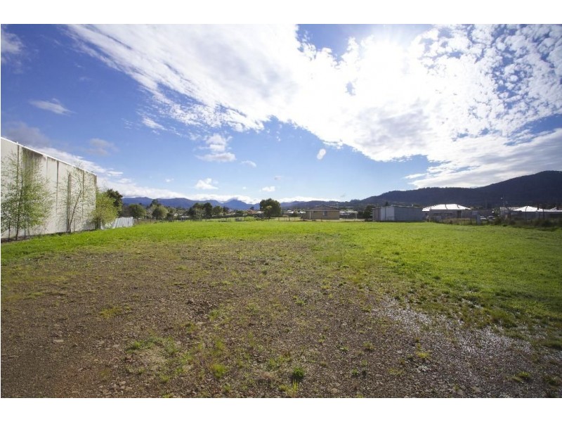 2/56 Main Street, Huonville TAS 7109