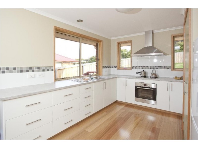 8 Beauty View Road, Huonville TAS 7109