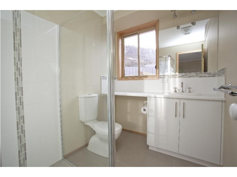 8 Beauty View Road, Huonville TAS 7109