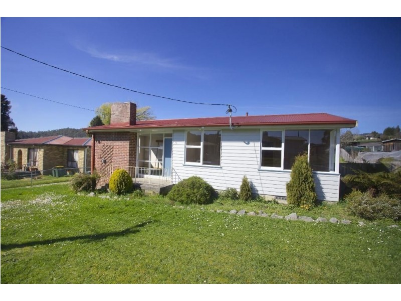 19 John Street, Geeveston TAS 7116