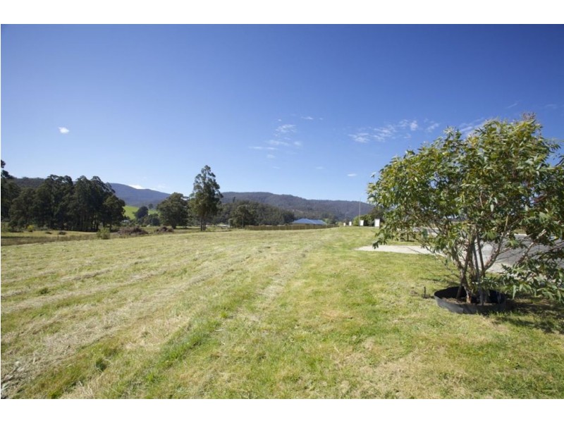 - Devereaux Court, Cygnet TAS 7112