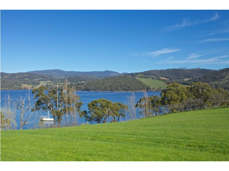 919 Cygnet Coast Road, Wattle Grove TAS 7109