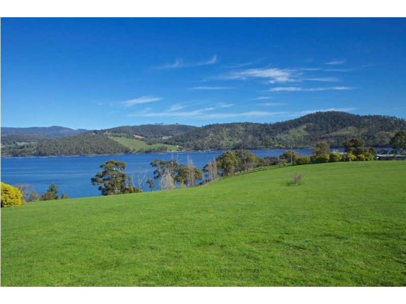 919 Cygnet Coast Road, Wattle Grove TAS 7109