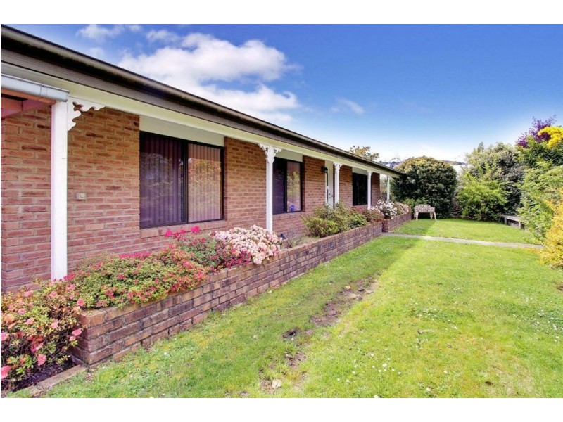 8 Charles Street, Cygnet TAS 7112