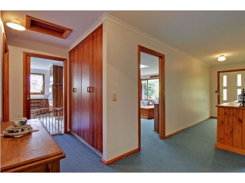 8 Charles Street, Cygnet TAS 7112