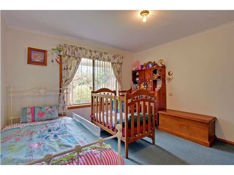 8 Charles Street, Cygnet TAS 7112
