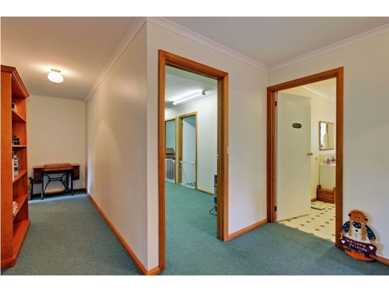 8 Charles Street, Cygnet TAS 7112