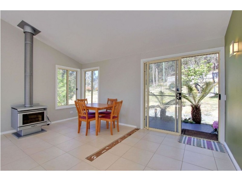 18 White Cliffs Road, Brooks Bay TAS 7116