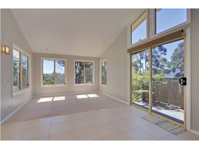 18 White Cliffs Road, Brooks Bay TAS 7116