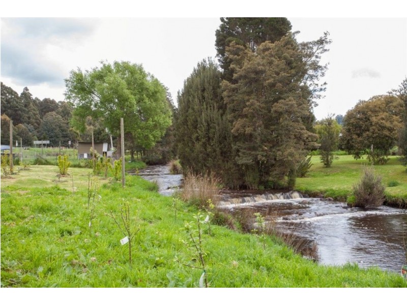 64 Arve Road, Geeveston TAS 7116