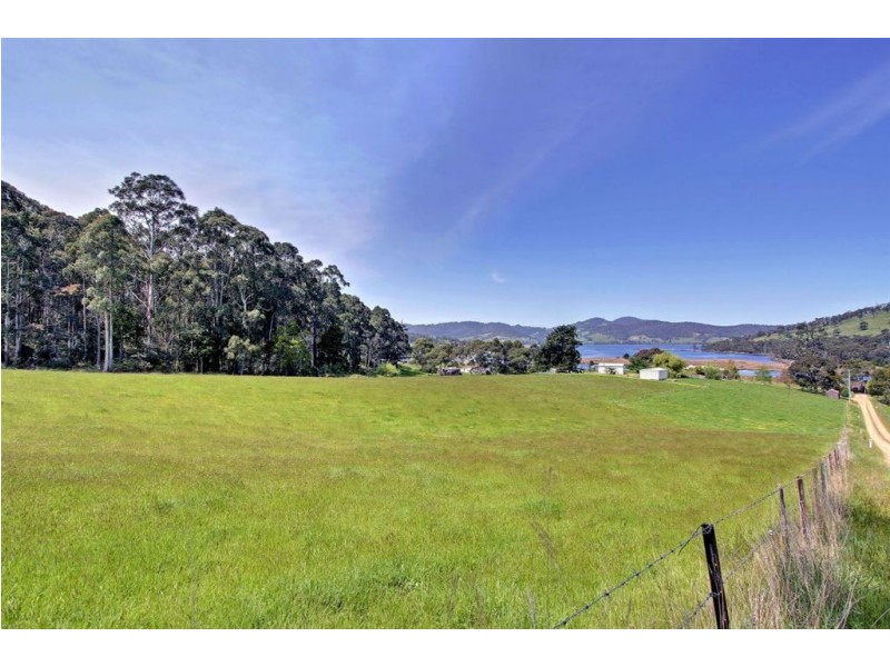 10 Sorell Street, Port Huon TAS 7116