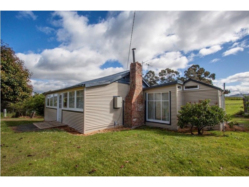 5665 Huon Highway, Waterloo TAS 7109