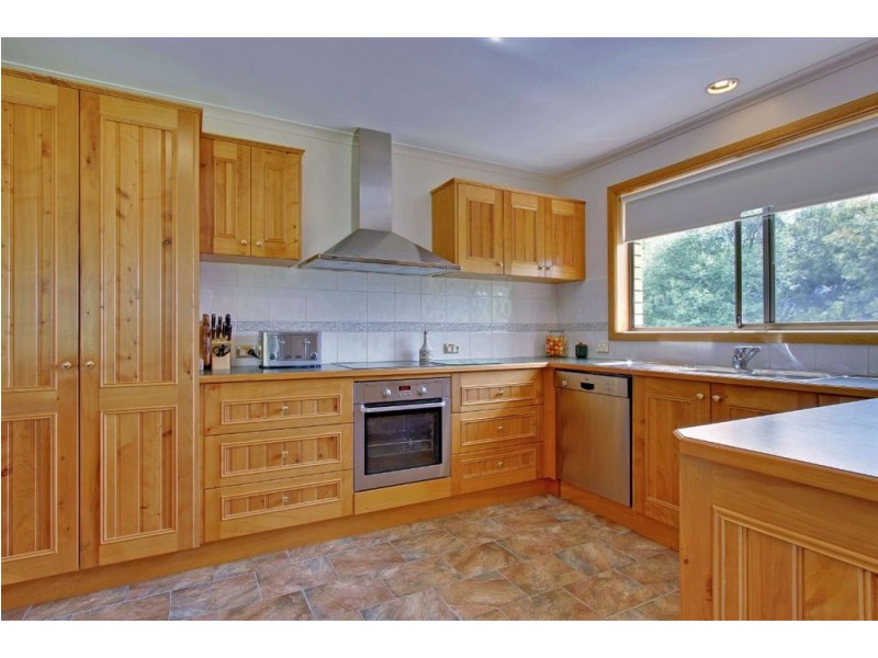 27 Mountain River Road, Grove TAS 7109