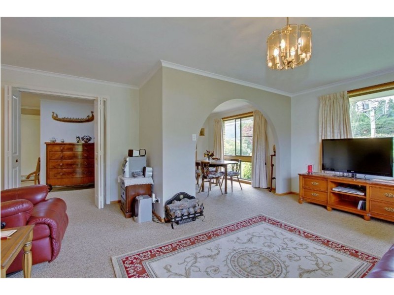 27 Mountain River Road, Grove TAS 7109