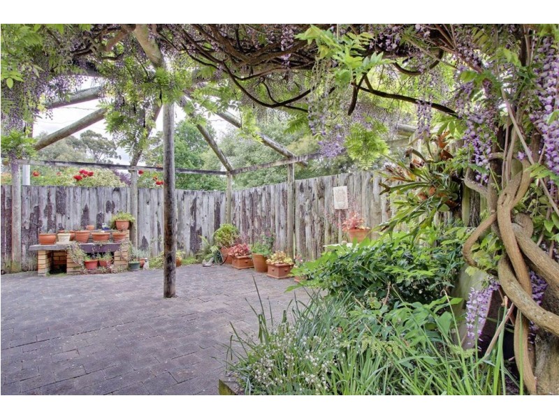 27 Mountain River Road, Grove TAS 7109