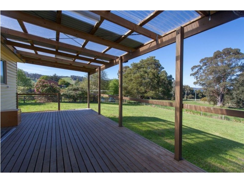 27 Cemetery Road, Dover TAS 7117