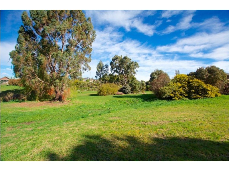 25 Cemetery Road, Dover TAS 7117