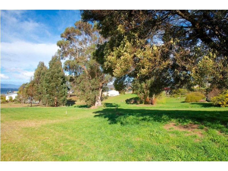 25 Cemetery Road, Dover TAS 7117