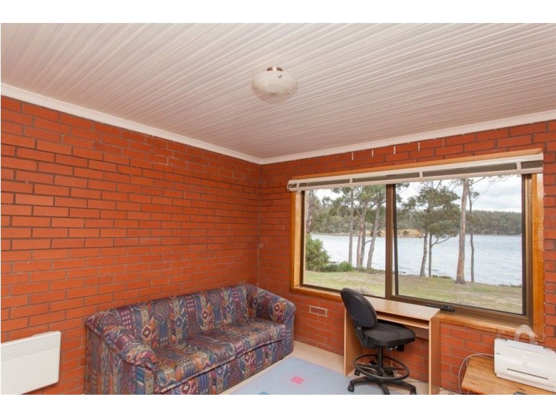7 Sandrock Loop, Abels Bay TAS 7112