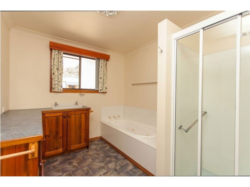 165 Esperance Coast Road, Surges Bay TAS 7116