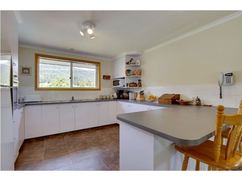 51 Knights Road, Huonville TAS 7109