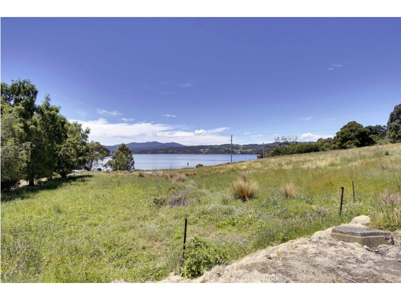 4126 Huon Highway, Castle Forbes Bay TAS 7116
