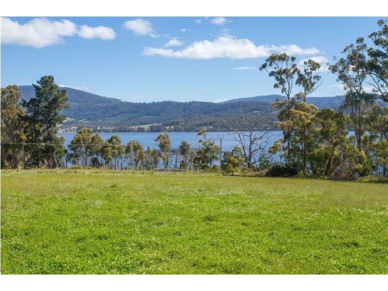 896 Cygnet Coast Road, Wattle Grove TAS 7109
