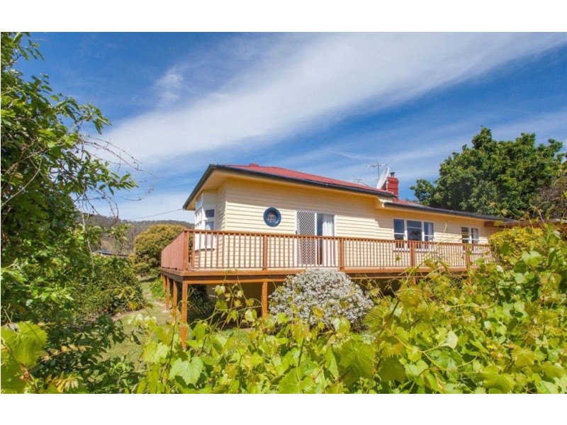 896 Cygnet Coast Road, Wattle Grove TAS 7109