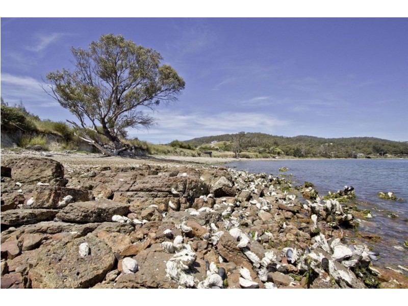 6933 Channel Highway, Gardners Bay TAS 7112