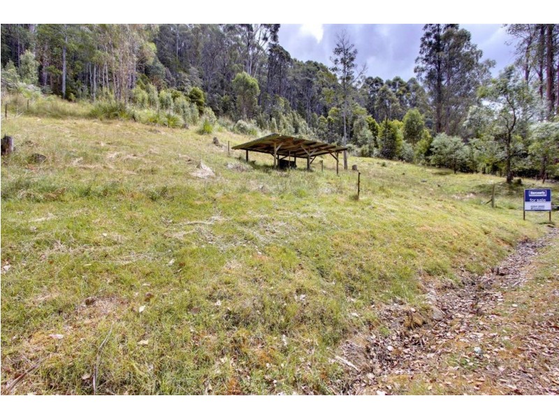 - Smiths Road, Nicholls Rivulet TAS 7112