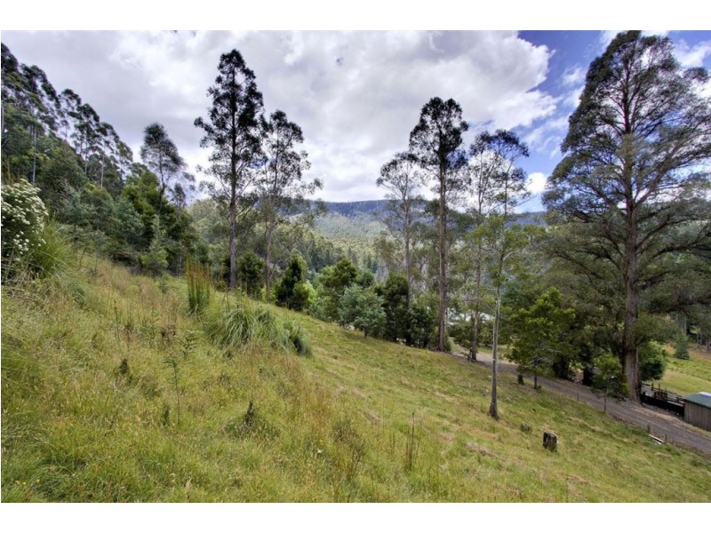 - Smiths Road, Nicholls Rivulet TAS 7112
