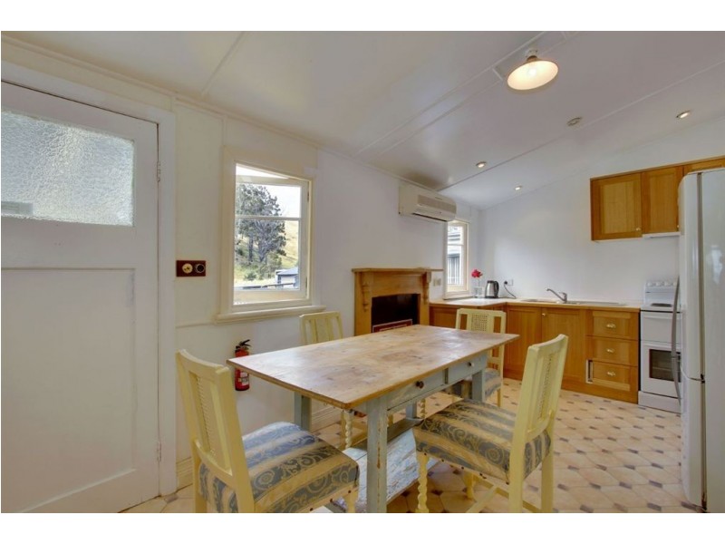 6 Arve Road, Geeveston TAS 7116