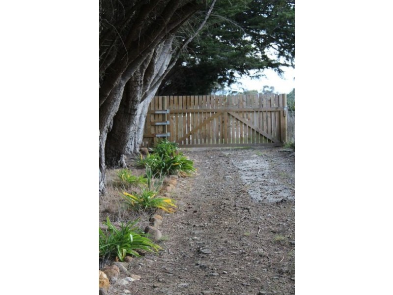 1 Waggs Road, Mountain River TAS 7109