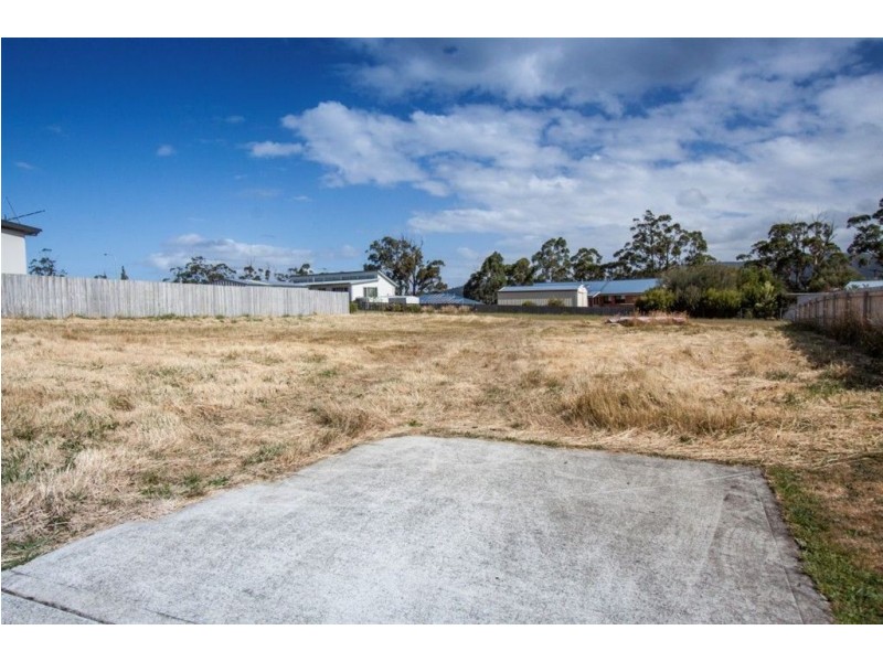6 Pulfers Road, Dover TAS 7117