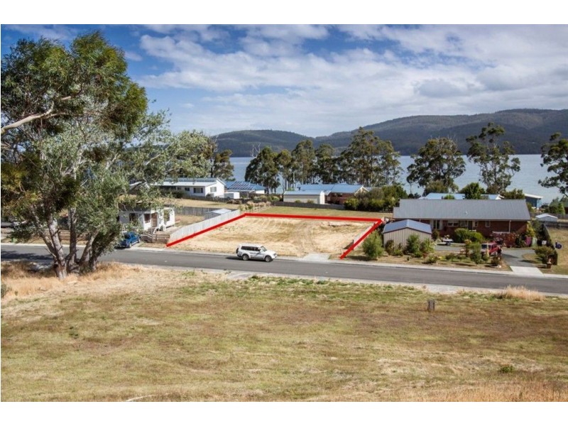 6 Pulfers Road, Dover TAS 7117