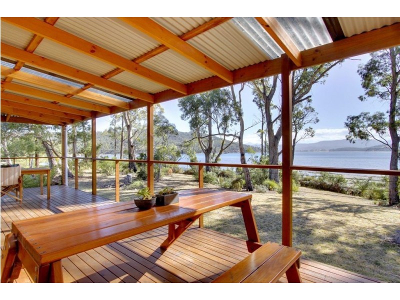 6659 Channel Highway, Deep Bay TAS 7112