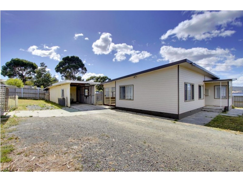 12 Hyndes Road, Port Huon TAS 7116