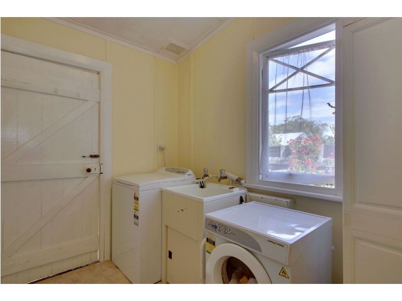 118 Main Street, Huonville TAS 7109