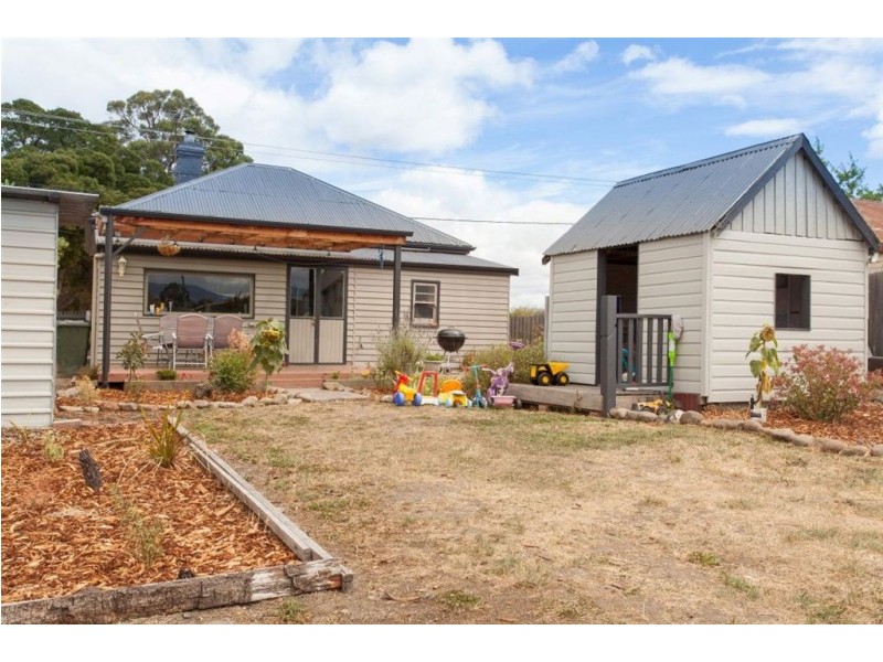 32 Agnes Street, Ranelagh TAS 7109