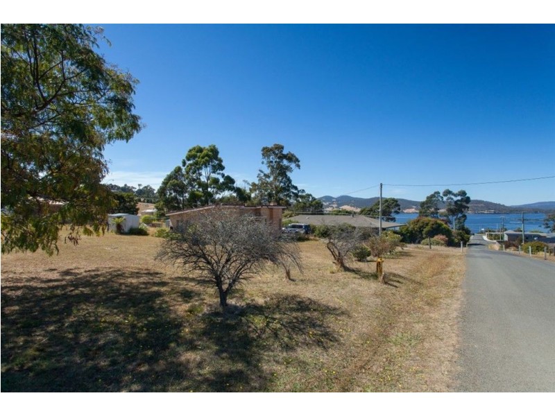 30 Hyndes Road, Port Huon TAS 7116