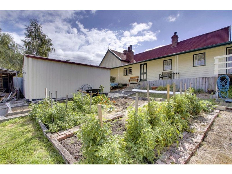 15 North Huon Road, Ranelagh TAS 7109