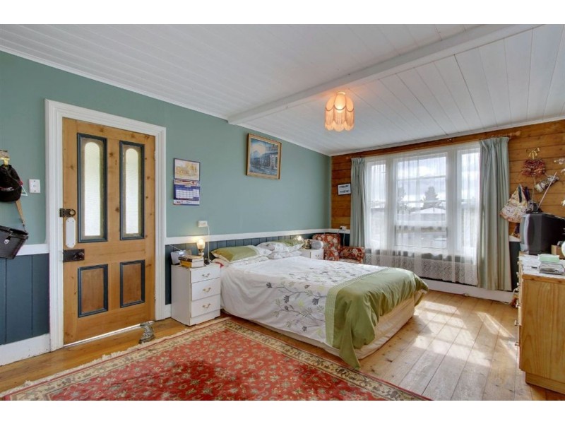 15 North Huon Road, Ranelagh TAS 7109