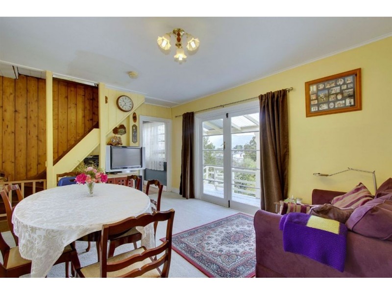 15 North Huon Road, Ranelagh TAS 7109