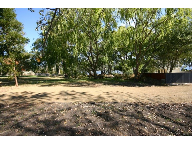 Lot 1 Challis Crescent, Deep Bay TAS 7112
