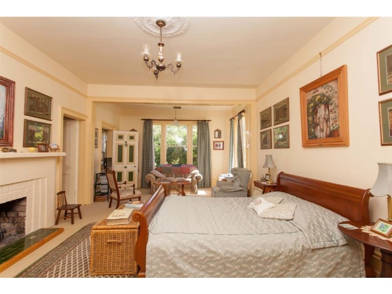 2 Louisa Street, Ranelagh TAS 7109